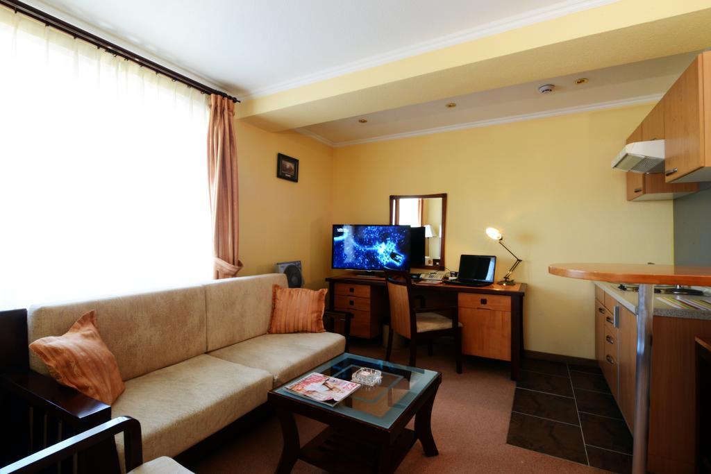 Narantuul Hotel อูลานบาตอร์ ห้อง รูปภาพ