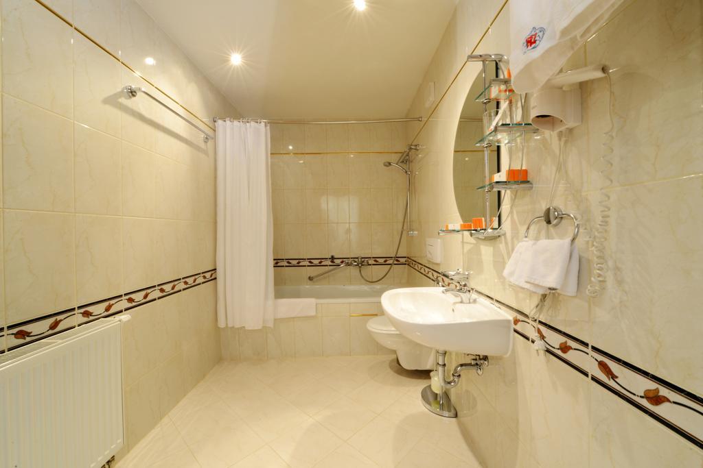 Narantuul Hotel อูลานบาตอร์ ห้อง รูปภาพ