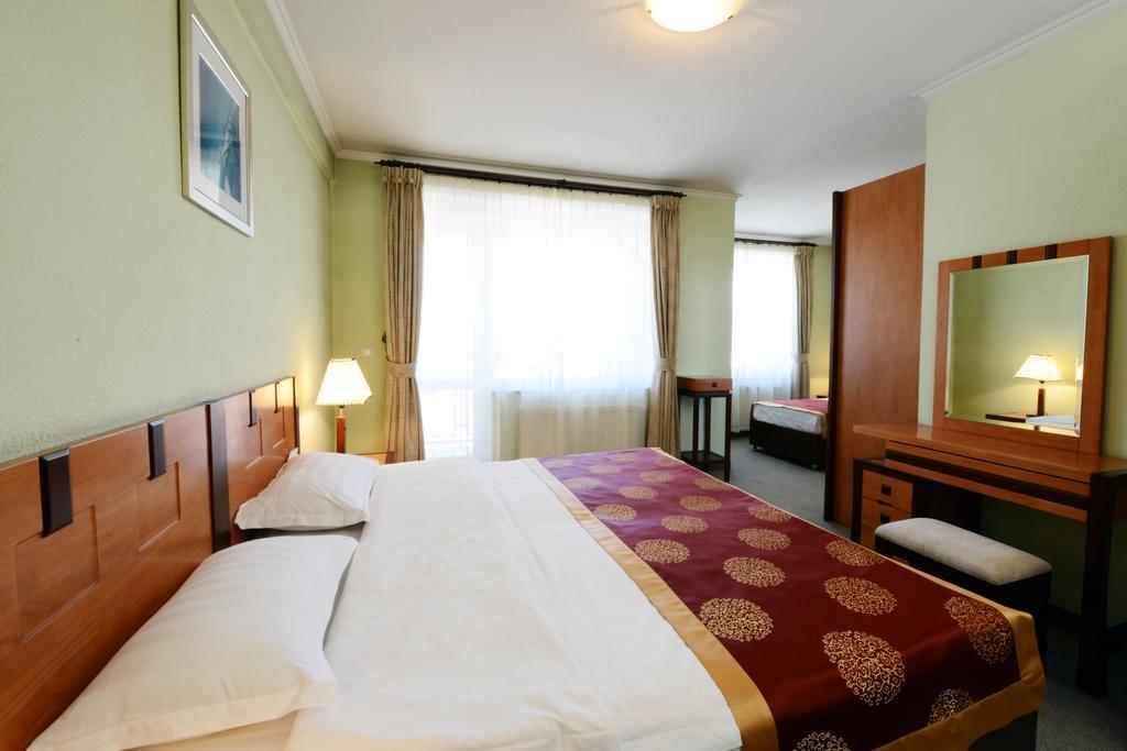Narantuul Hotel อูลานบาตอร์ ห้อง รูปภาพ