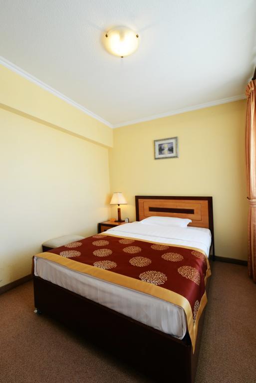 Narantuul Hotel อูลานบาตอร์ ห้อง รูปภาพ