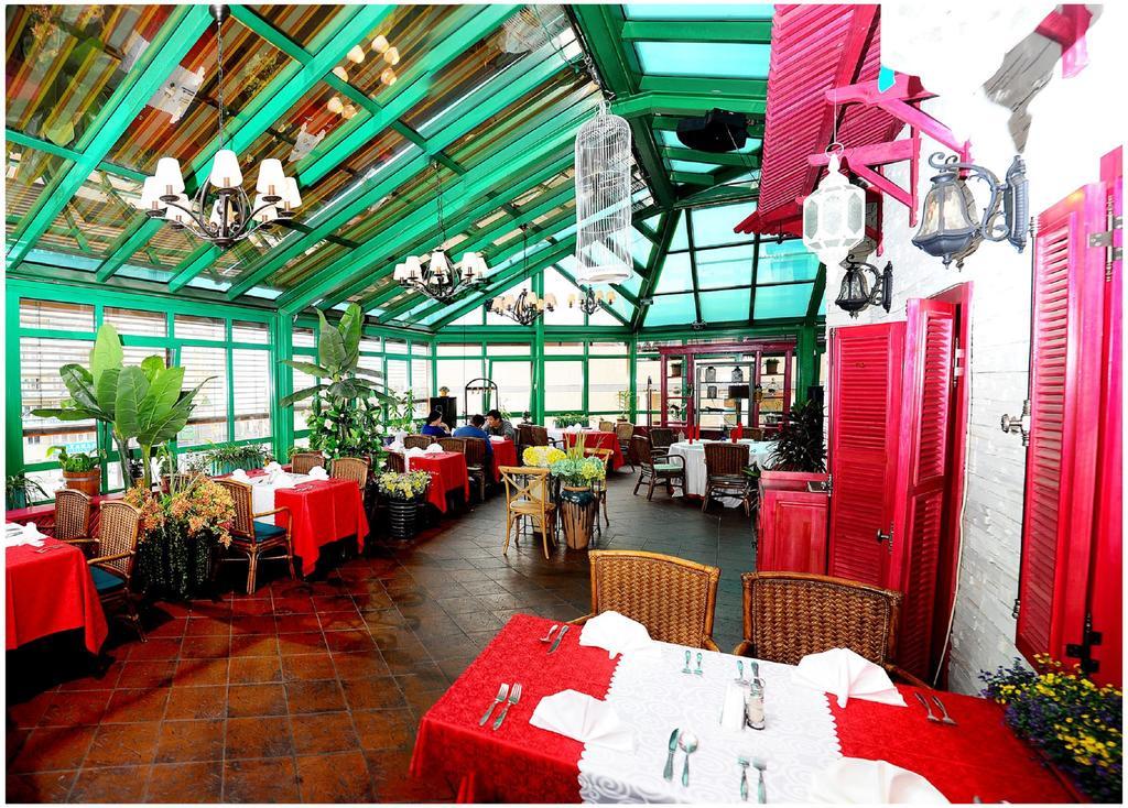 Narantuul Hotel อูลานบาตอร์ ภายนอก รูปภาพ